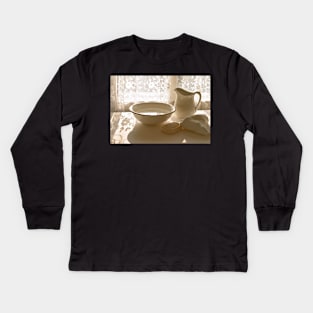 Wash Bowl and Pitcher. Kids Long Sleeve T-Shirt